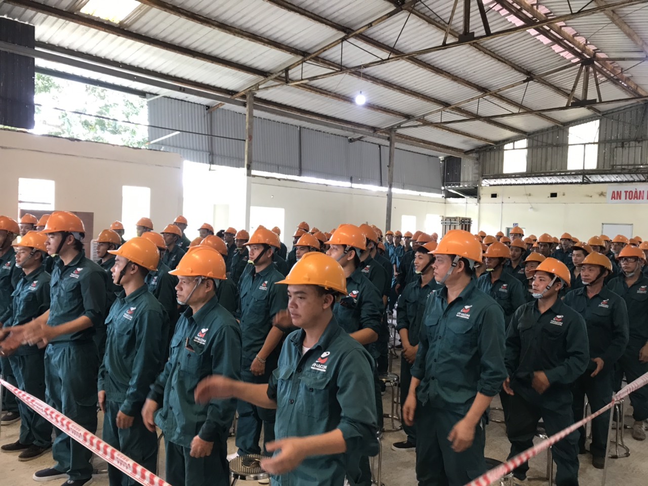 9414 LAO ĐỘNG VIỆT NAM ĐI LÀM VIỆC Ở NƯỚC TRONG THÁNG 1/2020